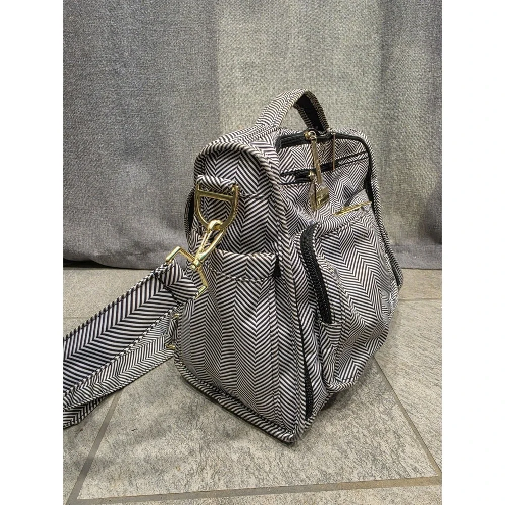 JuJube Backpack Diaper Bag Black & White, Adjustable Strap, Backpack Straps